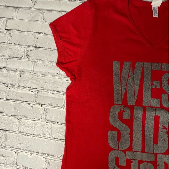 West Side Story  - Tour T-shirt  Red  Size XXL - Picture 2 of 7